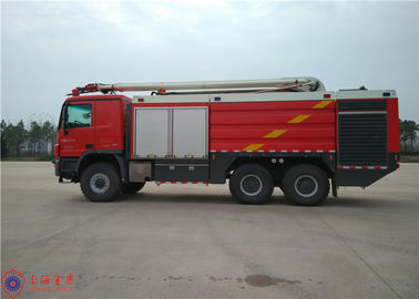 29 coche de bomberos del aeroplano del aeropuerto de la impulsión ARFF de la tonelada 6x6 con el auge plegable del rescate