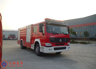 206Kw 4x2 de conducción camiones de bomberos comerciales Gran espacio camión de bomberos de espuma de seis asientos