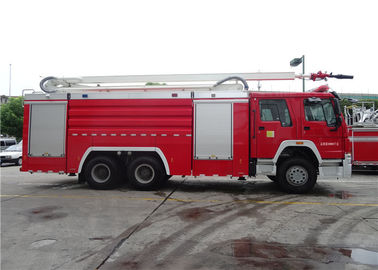 Altura de funcionamiento de soldadura de la estructura los 20m de la pintura 6×4 de la impulsión de agua del coche de bomberos rojo de la torre