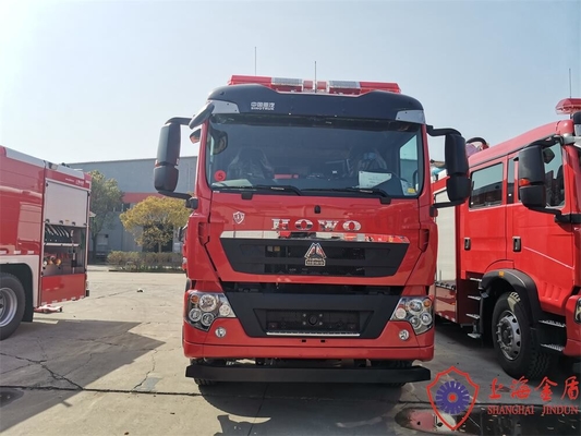 4×2 camión de poca potencia de la lucha contra el fuego de la espuma de la impulsión 8000L con el monitor manual del fuego